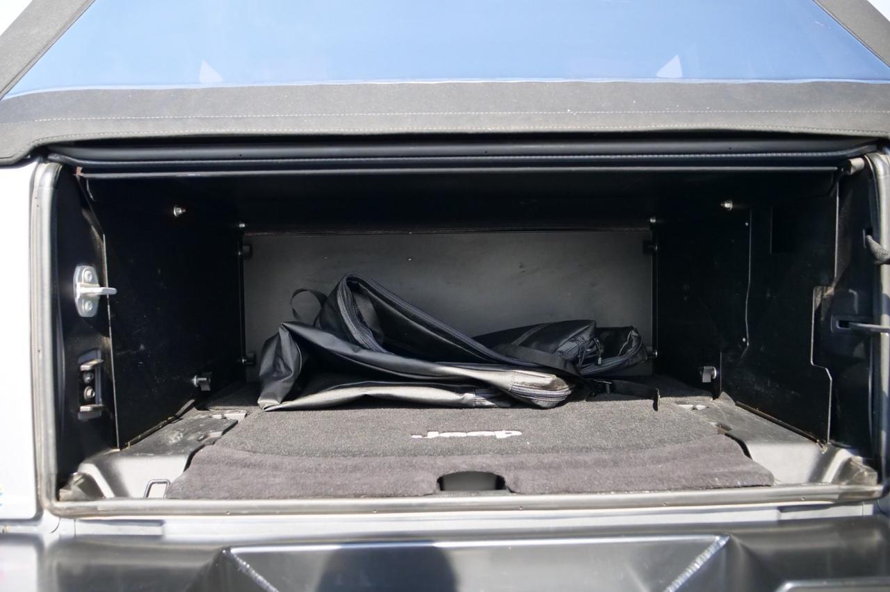 2016 Jeep Wrangler Unlimited Rubicon 4X4 / UPGRADES / LEATHER SEATS / V6! Lincolnton NC