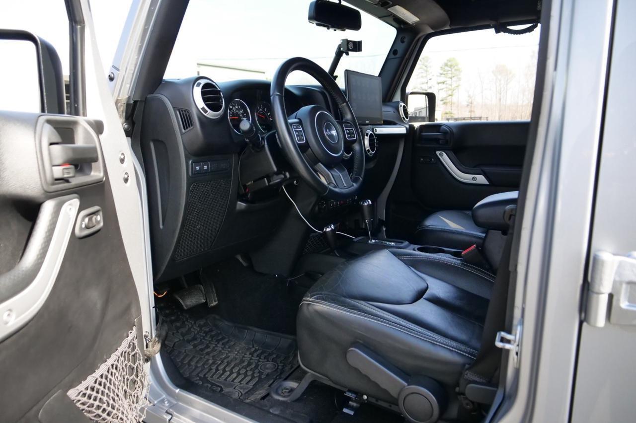 2016 Jeep Wrangler Unlimited Rubicon 4X4 / UPGRADES / LEATHER SEATS / V6! Lincolnton NC