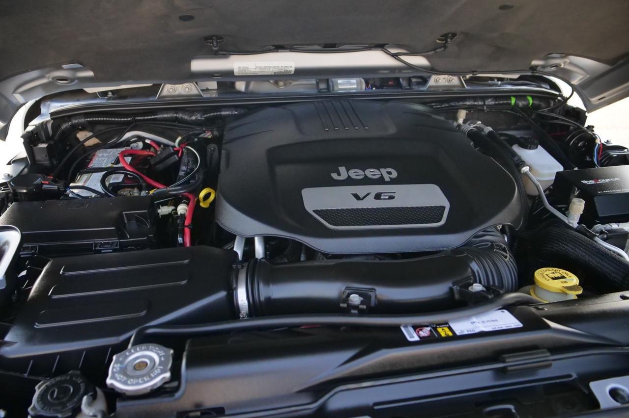 2016 Jeep Wrangler Unlimited Rubicon 4X4 / UPGRADES / LEATHER SEATS / V6! Lincolnton NC