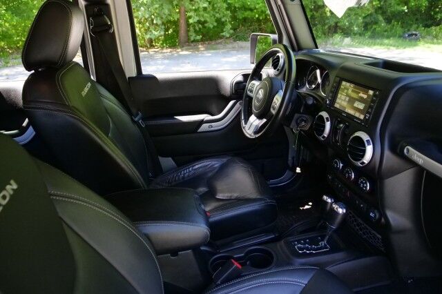 2016 Jeep Wrangler Unlimited Rubicon Hard Rock 4X4 / Steel Bumpers / Leather Seats! High Point NC