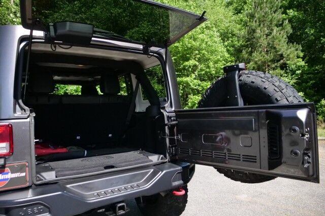 2016 Jeep Wrangler Unlimited Rubicon Hard Rock 4X4 / UPGRADES / Heated Seats! High Point NC