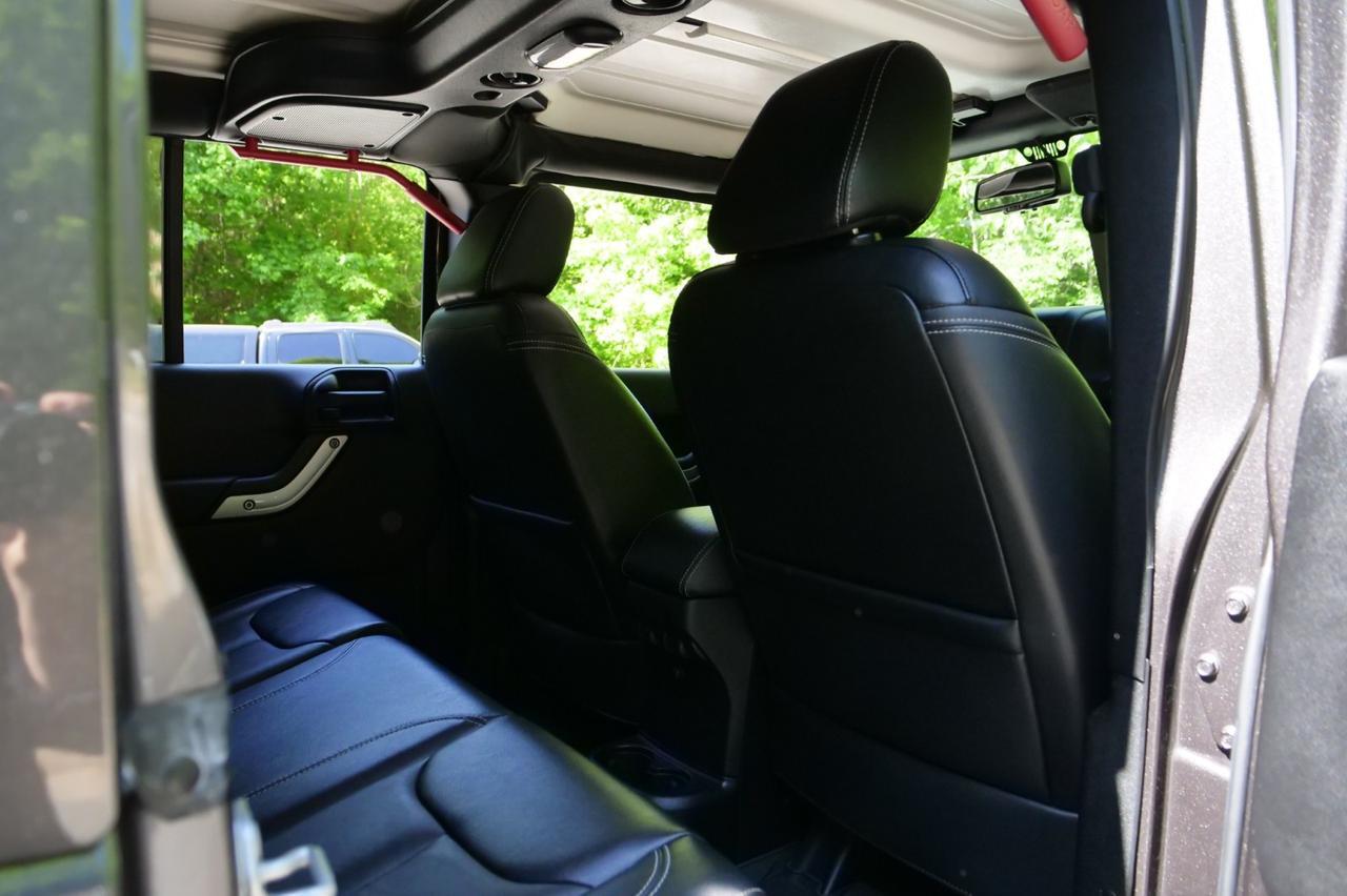 2016 Jeep Wrangler Unlimited Rubicon Hard Rock 4X4 / UPGRADES / Heated Seats! Lincolnton NC