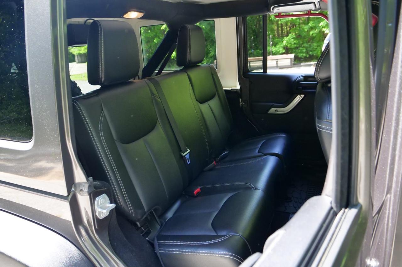 2016 Jeep Wrangler Unlimited Rubicon Hard Rock 4X4 / UPGRADES / Heated Seats! Lincolnton NC