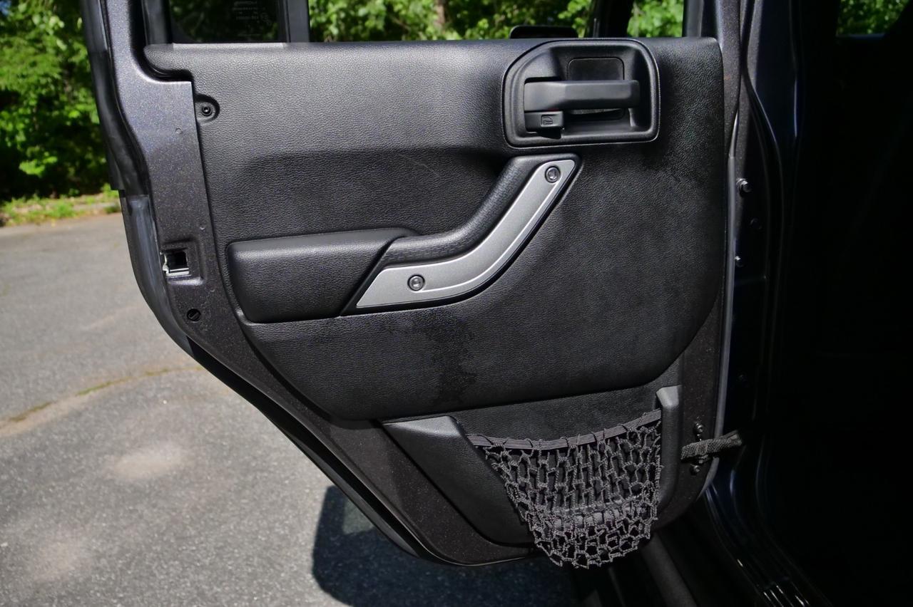 2016 Jeep Wrangler Unlimited Rubicon Hard Rock 4X4 / UPGRADES / Heated Seats! Lincolnton NC