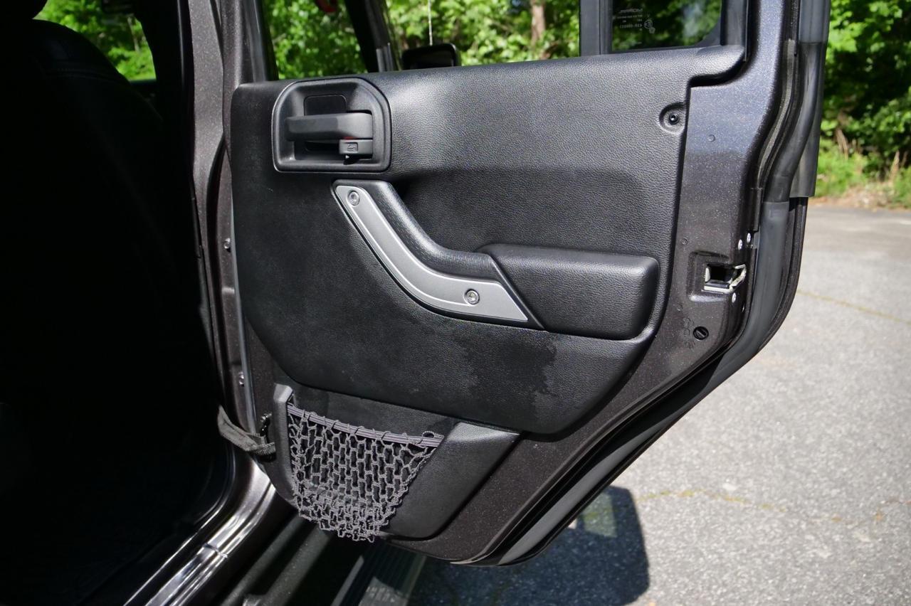 2016 Jeep Wrangler Unlimited Rubicon Hard Rock 4X4 / UPGRADES / Heated Seats! Lincolnton NC