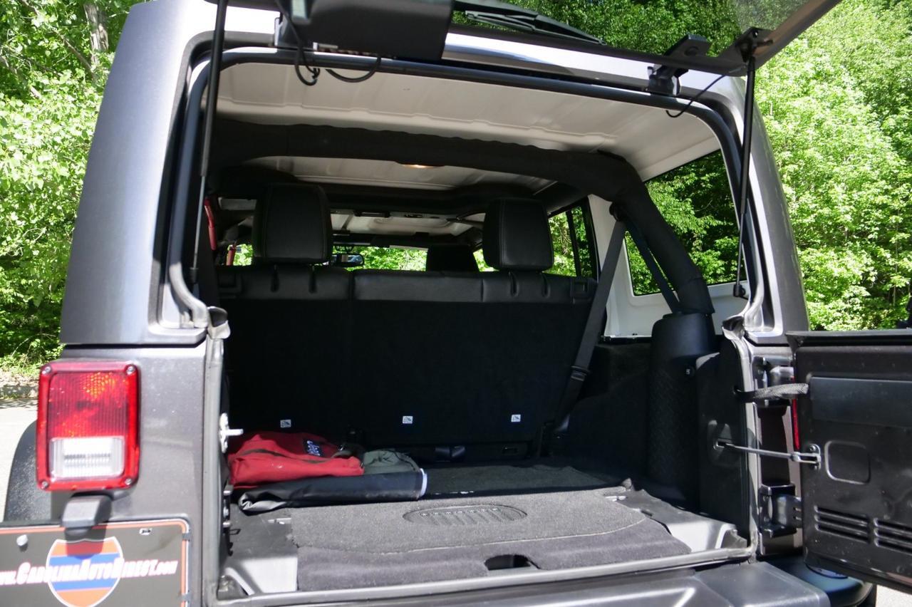 2016 Jeep Wrangler Unlimited Rubicon Hard Rock 4X4 / UPGRADES / Heated Seats! Lincolnton NC