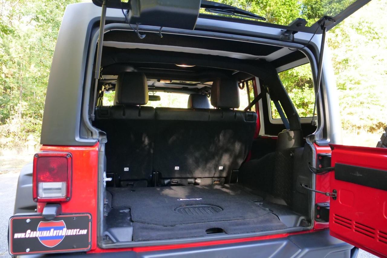 2016 Jeep Wrangler Unlimited Rubicon Hard Rock 4X4 / UPGRADES / Leather Seats High Point NC