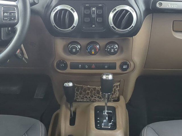 2016 Jeep Wrangler Unlimited Rubicon Appleton WI