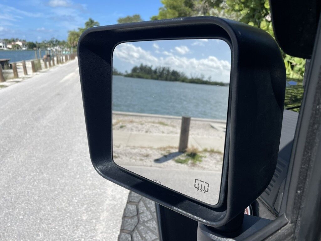 2016 Jeep Wrangler Unlimited Rubicon~LOW MILES~WINCH~LED LIGHTS ALL OVER~4X4~ALLOY SHIFT KNOB~BLUETOOTH~CRUISE CONTROL~FULL SIZE SPARE TIRE~HEATED SEATS~PREMIUM SOUND SYSTEM~REMOTE ENGINE START~REMOVABLE ROOF~TOW HOOKS Sarasota FL