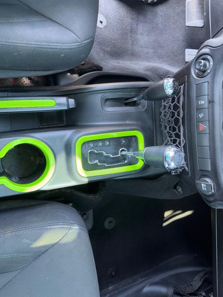 2016 Jeep Wrangler Unlimited SPORT~4X4~CLEAN CARFAX~ONLINE FINANCE AND SHIPPING AVAILABLE!!!!! Sarasota FL