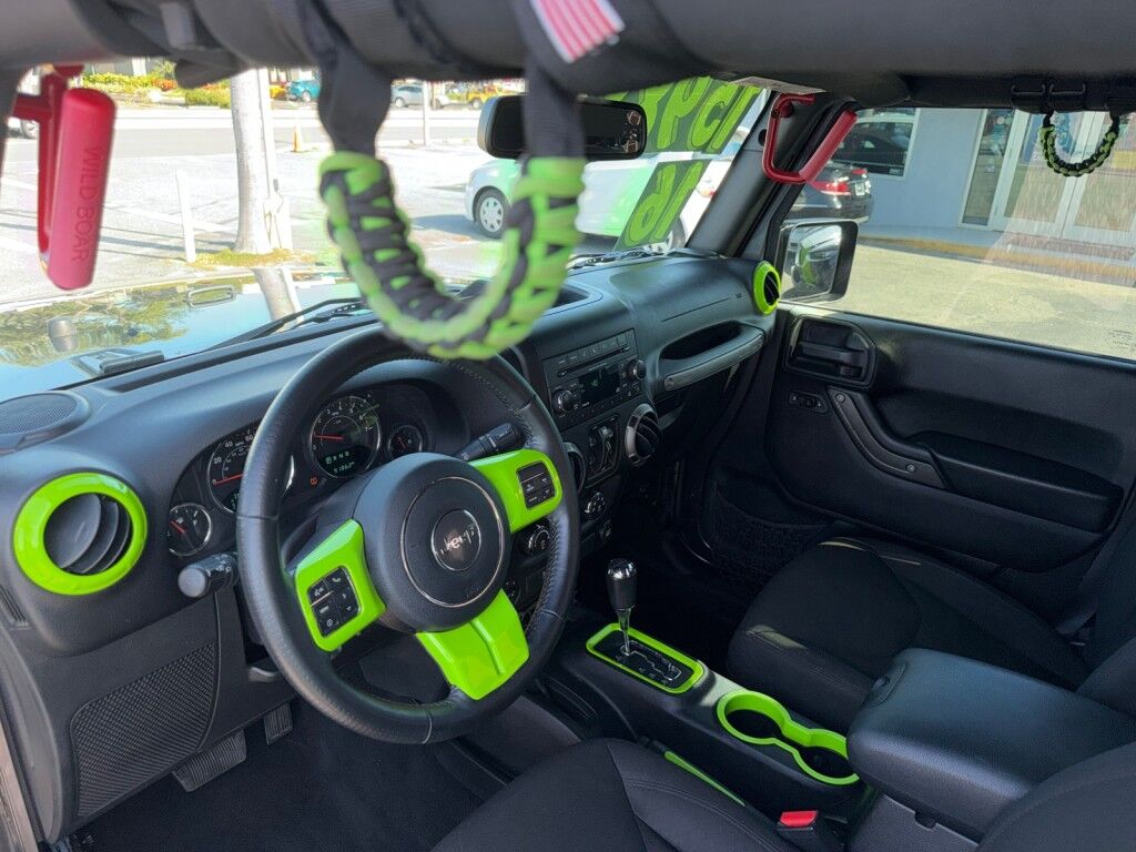2016 Jeep Wrangler Unlimited SPORT~4X4~CLEAN CARFAX~ONLINE FINANCE AND SHIPPING AVAILABLE!!!!! Sarasota FL