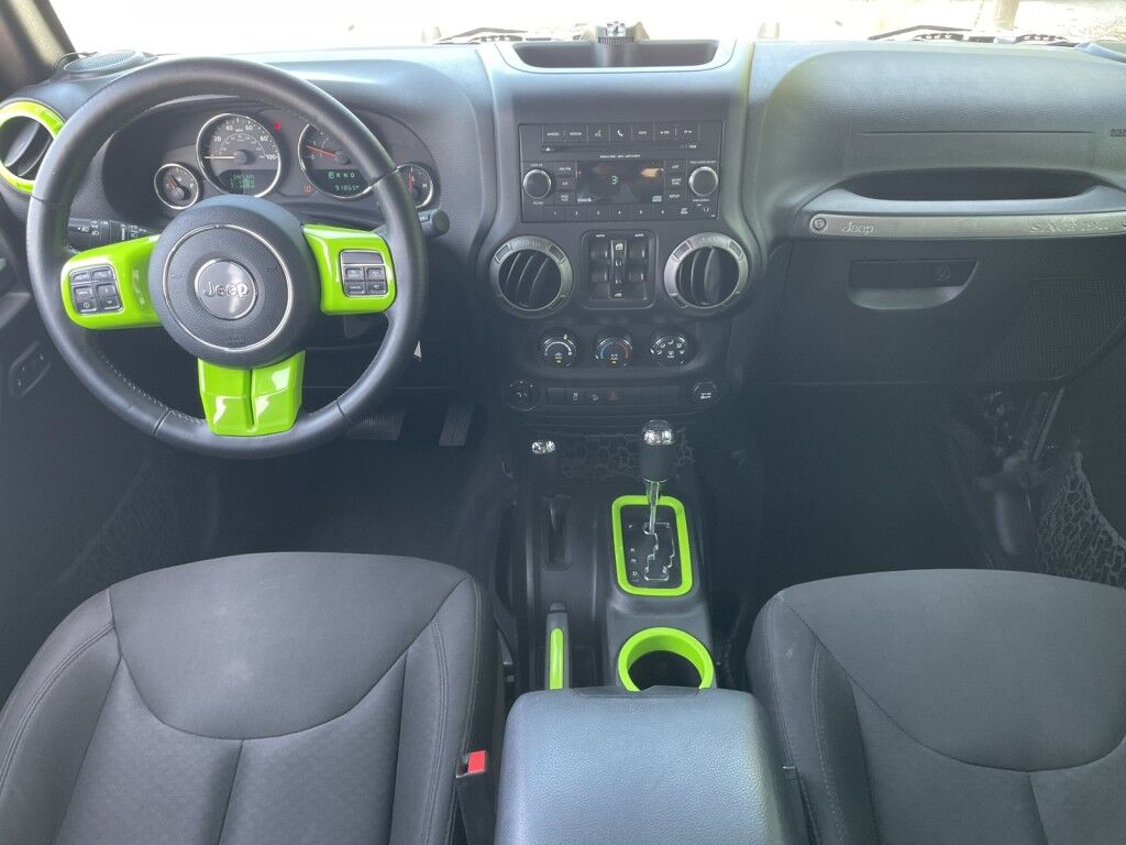 2016 Jeep Wrangler Unlimited SPORT~4X4~CLEAN CARFAX~ONLINE FINANCE AND SHIPPING AVAILABLE!!!! Sarasota FL