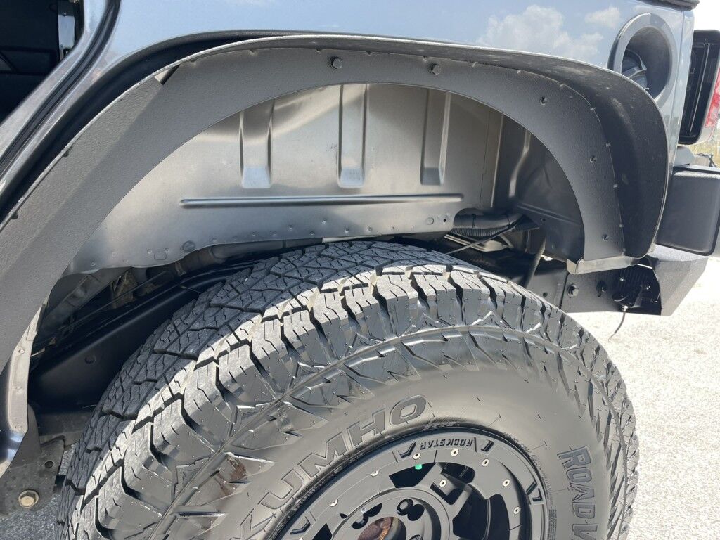 2016 Jeep Wrangler Unlimited SPORT~4X4~CLEAN CARFAX~ONLINE FINANCE AND SHIPPING AVAILABLE!!!! Sarasota FL