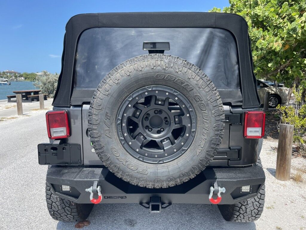 2016 Jeep Wrangler Unlimited SPORT~4X4~CLEAN CARFAX~ONLINE FINANCE AND SHIPPING AVAILABLE!!!! Sarasota FL