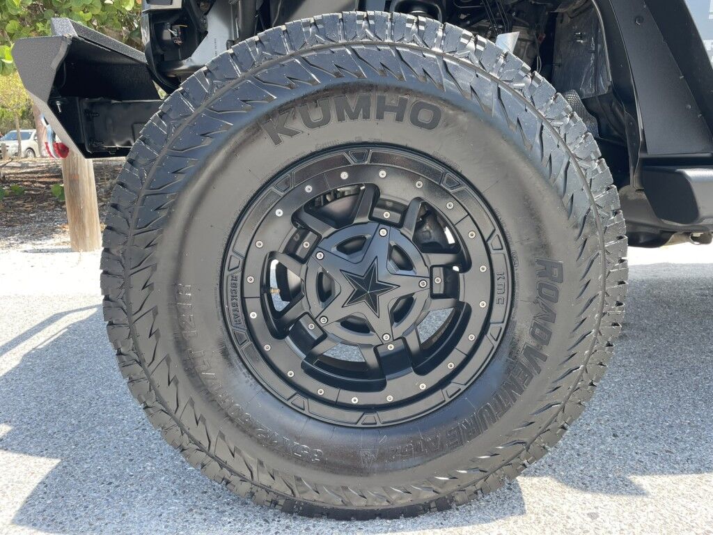 2016 Jeep Wrangler Unlimited SPORT~4X4~CLEAN CARFAX~ONLINE FINANCE AND SHIPPING AVAILABLE!!!! Sarasota FL