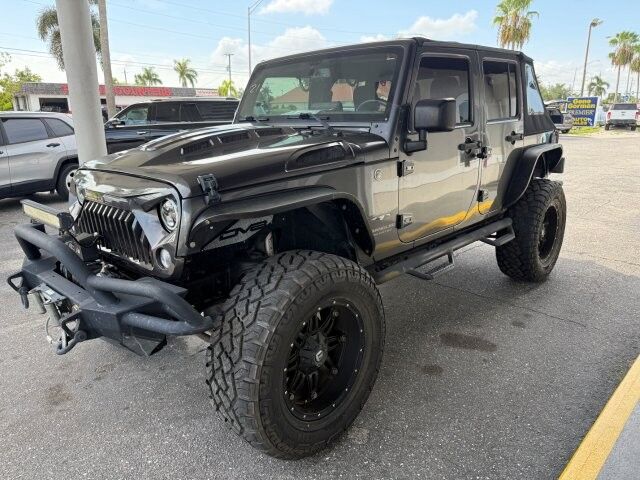 2016 Jeep Wrangler Unlimited Sahara 4WD