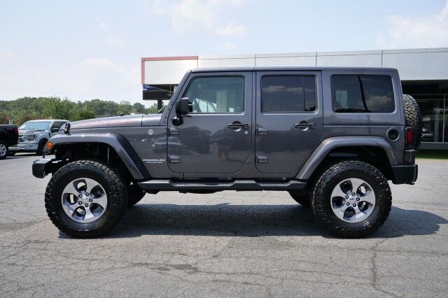 2016 Jeep Wrangler Unlimited Sahara 4X4 / Dual Top / Upgrades / Manual! High Point NC