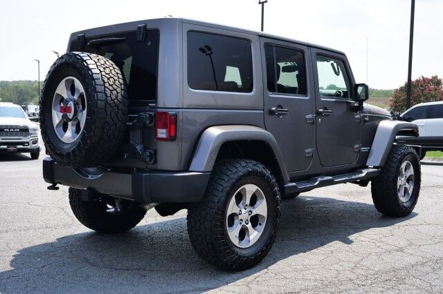 2016 Jeep Wrangler Unlimited Sahara 4X4 / Dual Top / Upgrades / Manual! High Point NC