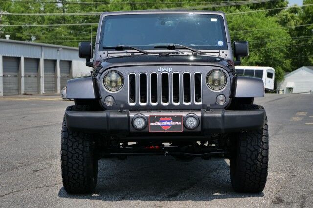 2016 Jeep Wrangler Unlimited Sahara 4X4 / Dual Top / Upgrades / Manual! High Point NC