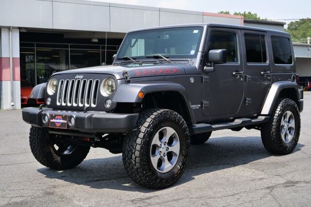2016 Jeep Wrangler Unlimited Sahara 4X4 / Dual Top / Upgrades / Manual! High Point NC