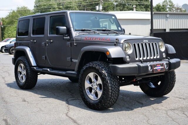 2016 Jeep Wrangler Unlimited Sahara 4X4 / Dual Top / Upgrades / Manual! High Point NC