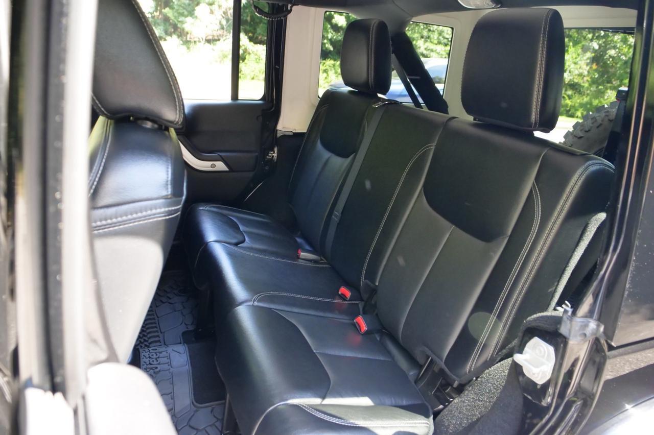 2016 Jeep Wrangler Unlimited Sahara 4X4 / Wheels & Tires / Heated Leather Seats! Lincolnton NC