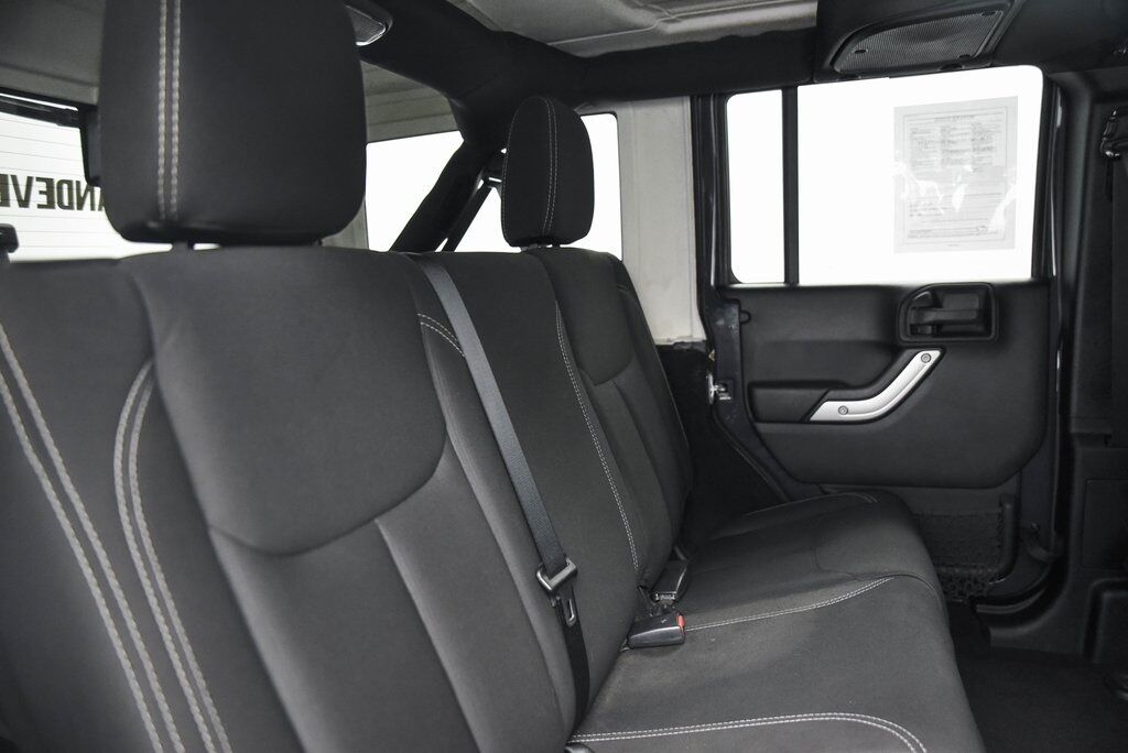 2016 Jeep Wrangler Unlimited Sahara AKRON OH