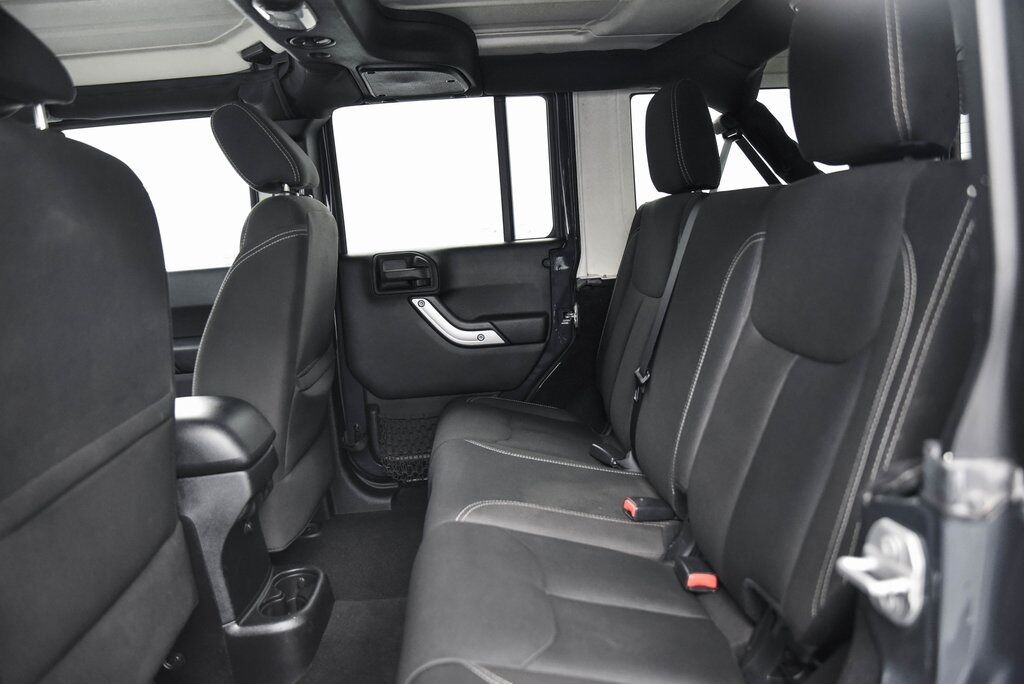 2016 Jeep Wrangler Unlimited Sahara AKRON OH