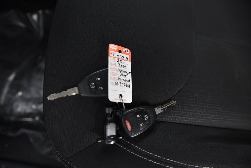 2016 Jeep Wrangler Unlimited Sahara AKRON OH