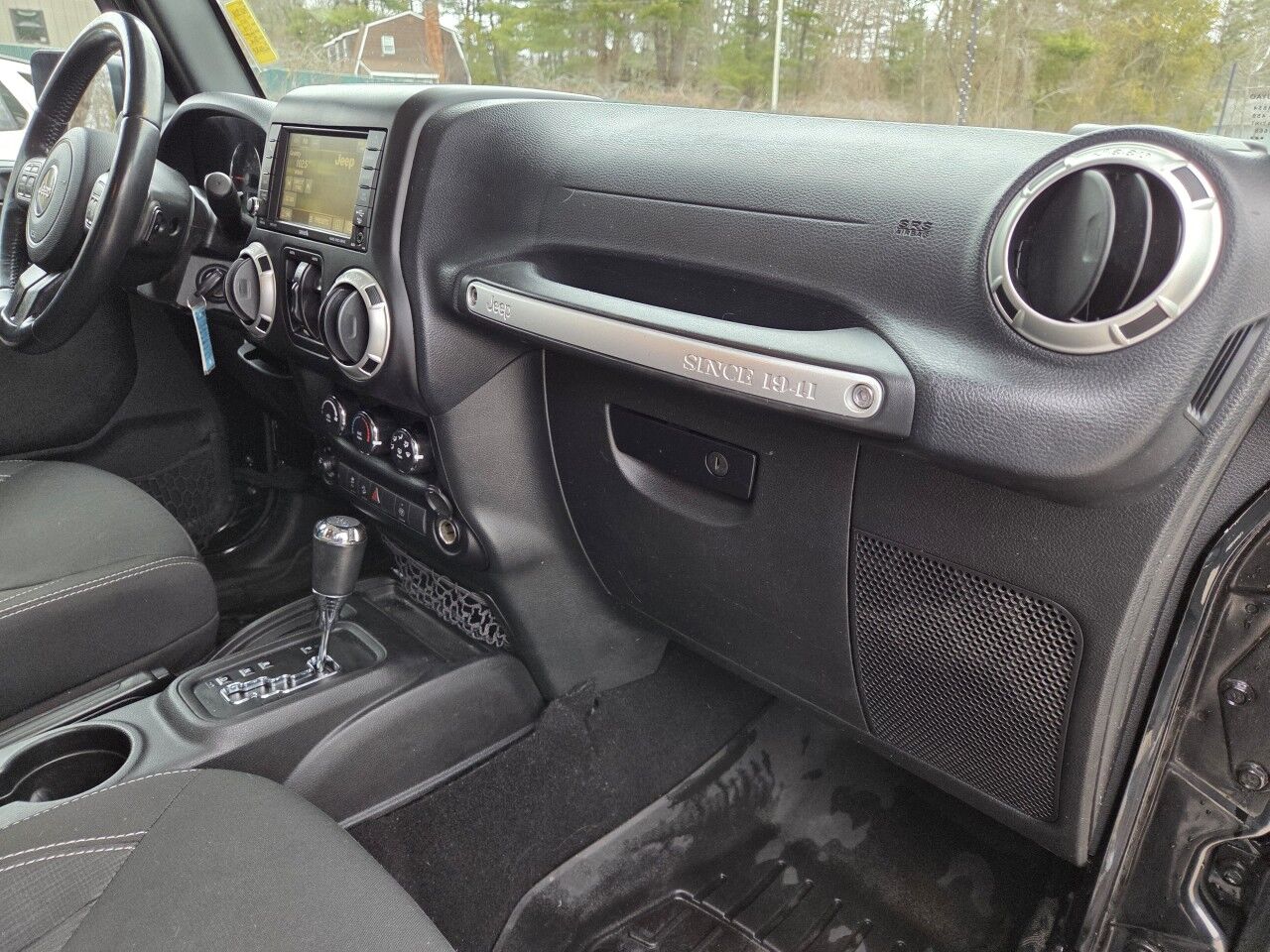 2016 Jeep Wrangler Unlimited Sahara Charlton MA