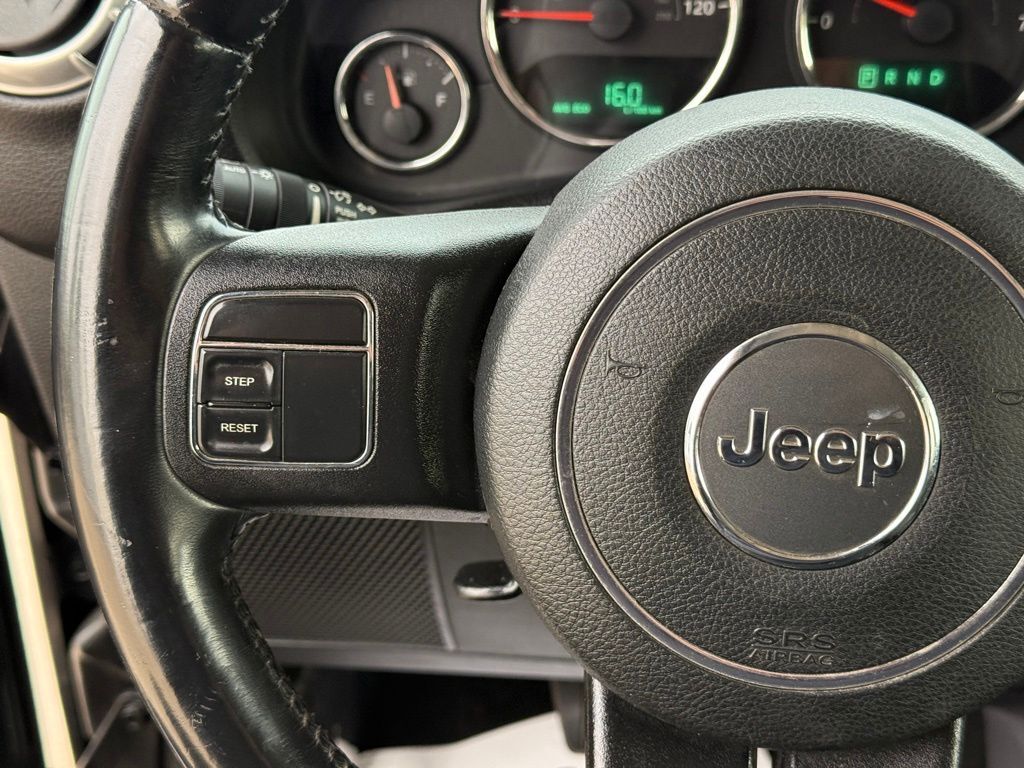 2016 Jeep Wrangler Unlimited Sahara Crestwood KY