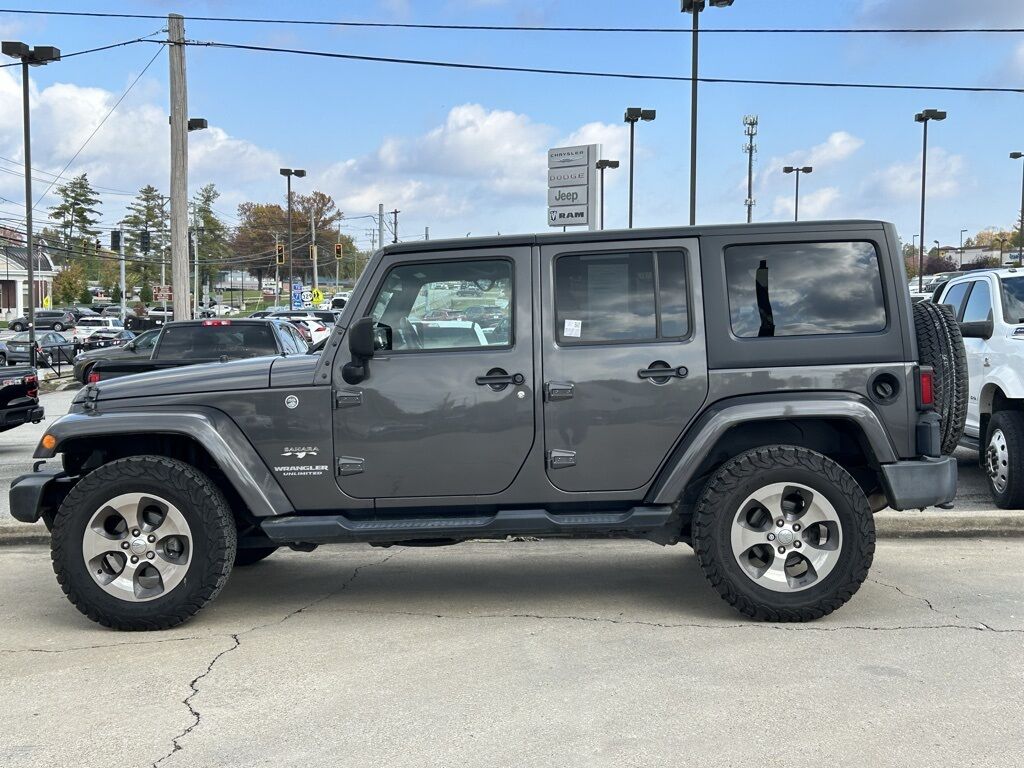 2016 Jeep Wrangler Unlimited Sahara Crestwood KY