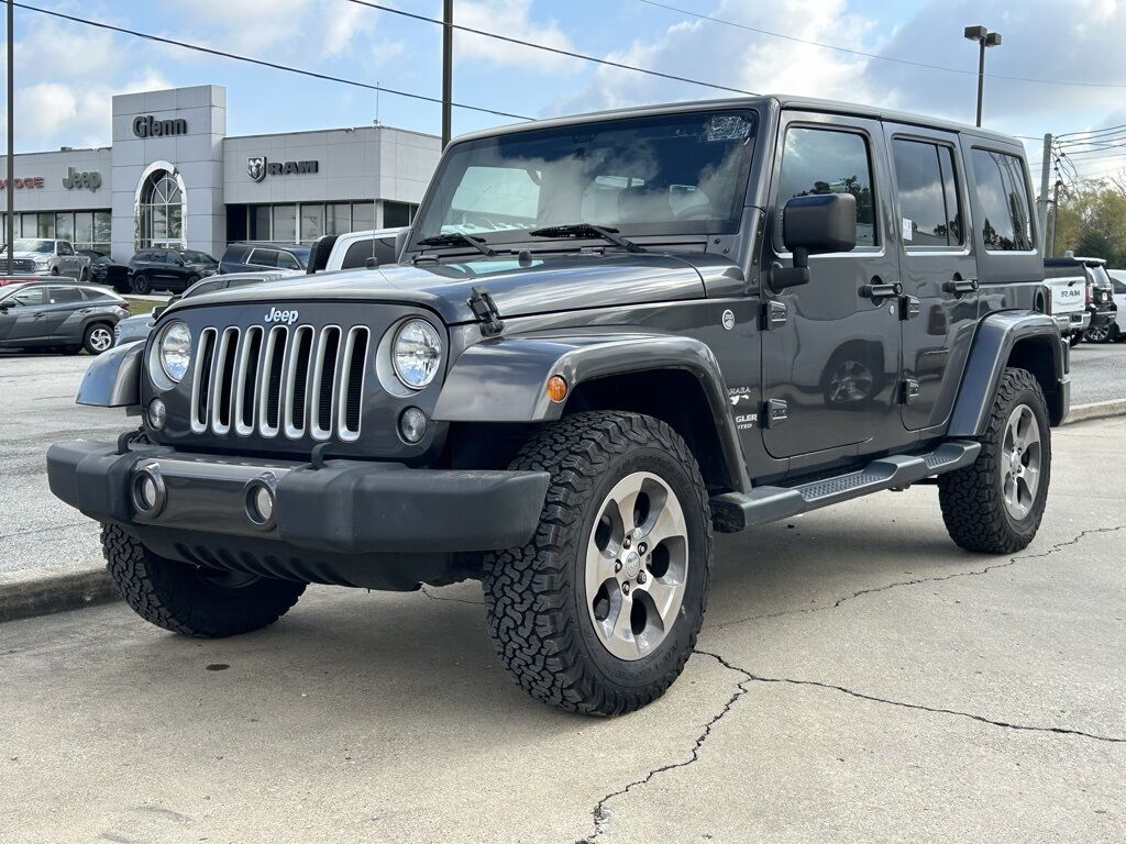2016 Jeep Wrangler Unlimited Sahara