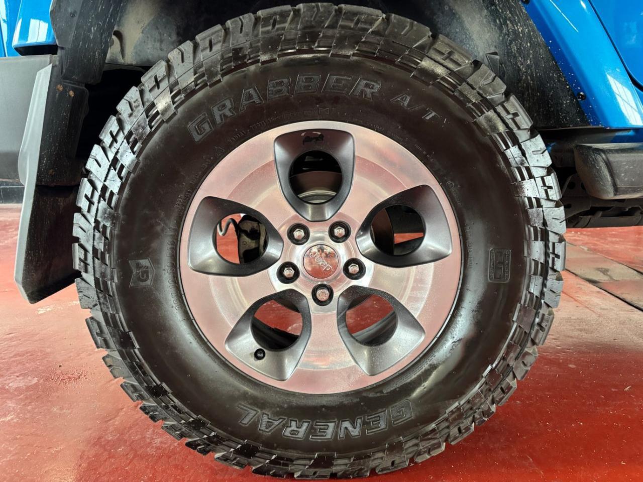 2016 Jeep Wrangler Unlimited Sahara Franklin OH