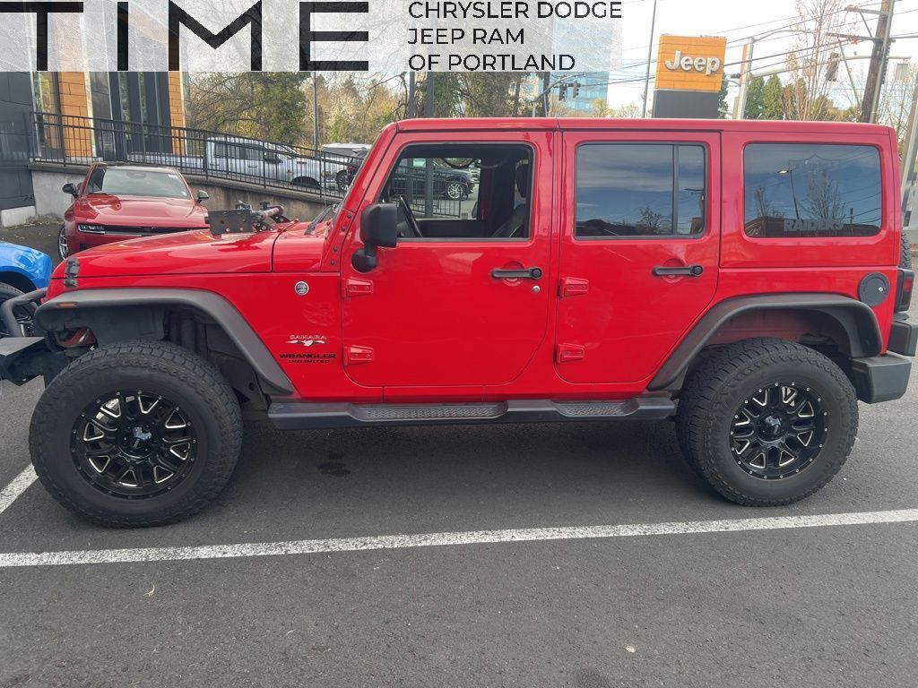 2016 Jeep Wrangler Unlimited Sahara