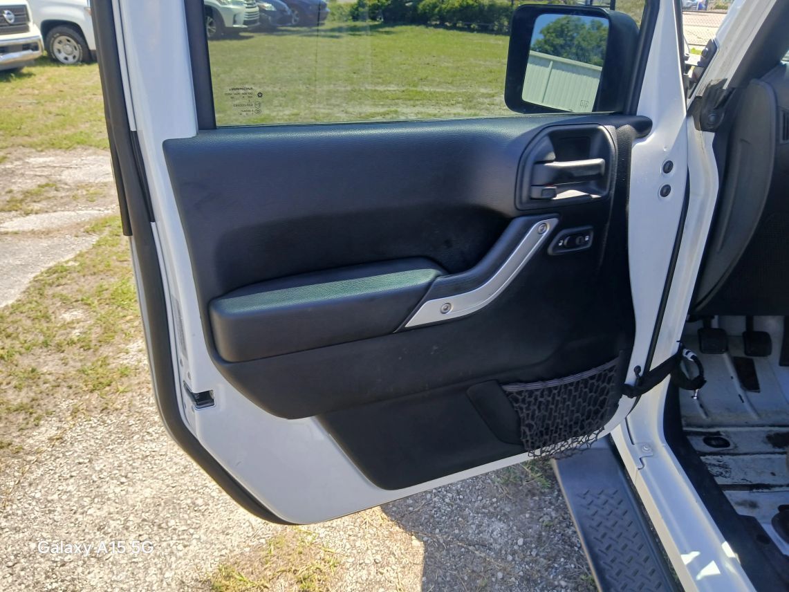 2016 Jeep Wrangler Unlimited Sahara Sport Utility 4D Maitland FL