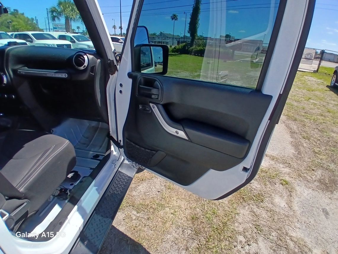 2016 Jeep Wrangler Unlimited Sahara Sport Utility 4D Maitland FL