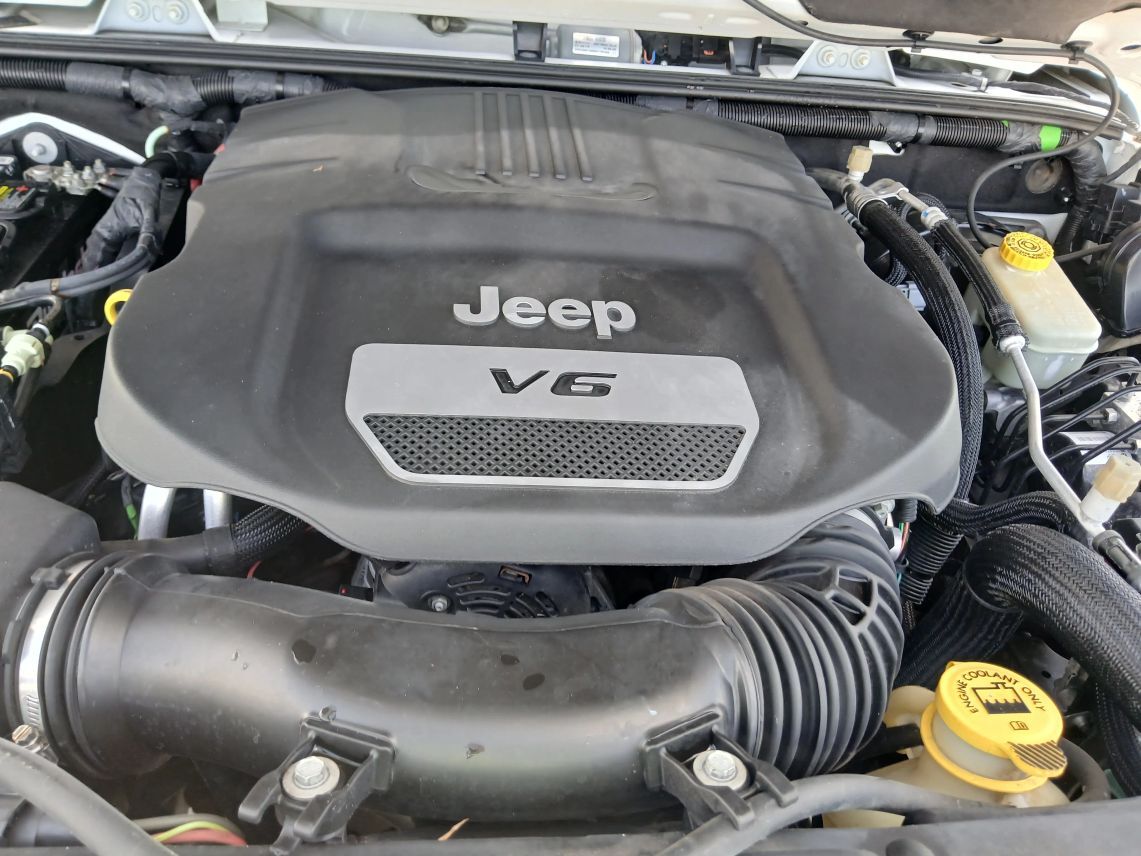 2016 Jeep Wrangler Unlimited Sahara Sport Utility 4D Maitland FL
