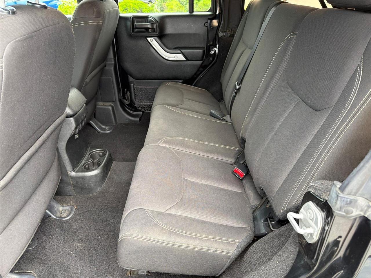 2016 Jeep Wrangler Unlimited Sahara Hagerstown MD