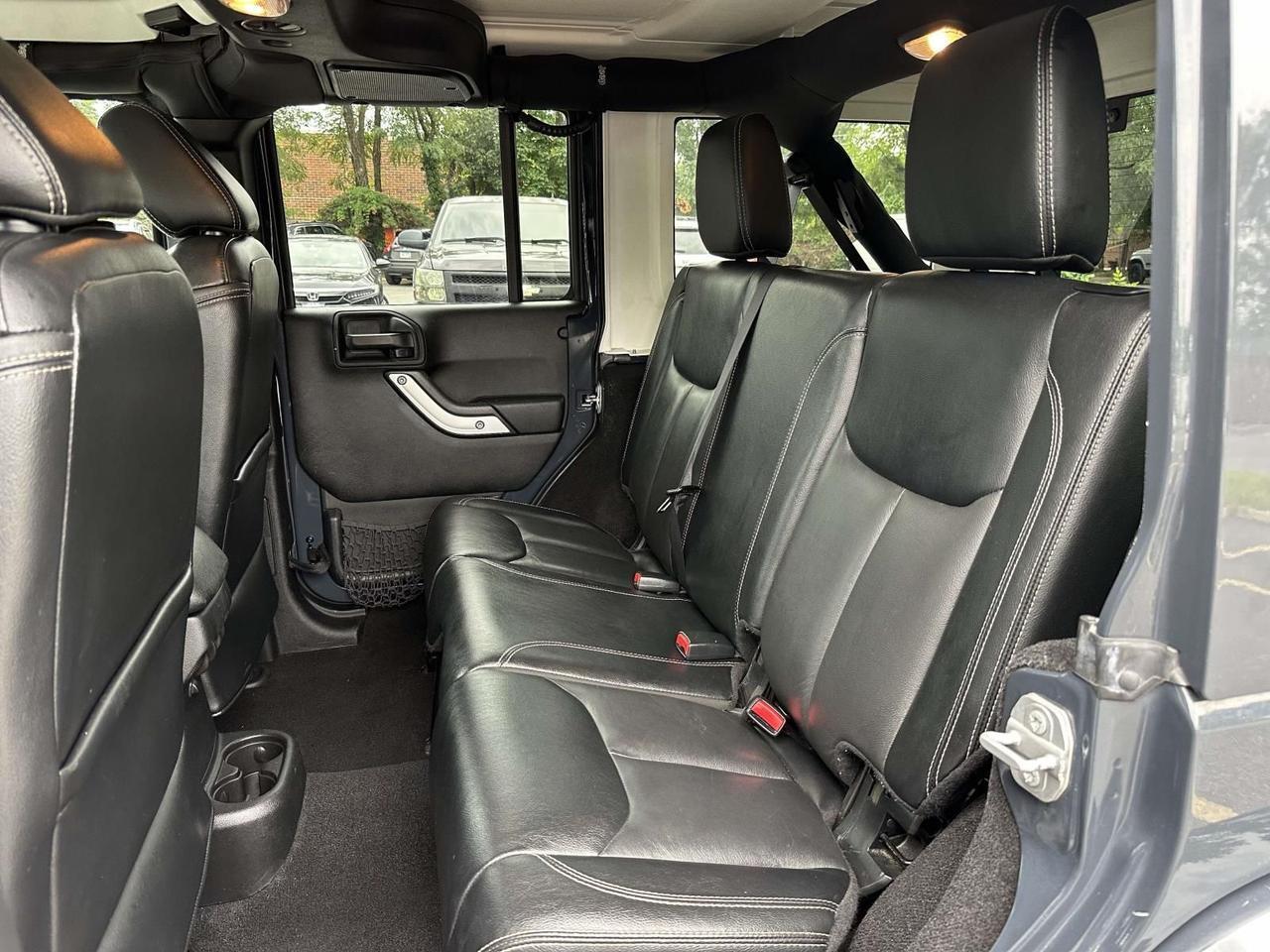2016 Jeep Wrangler Unlimited Sahara Alexandria VA