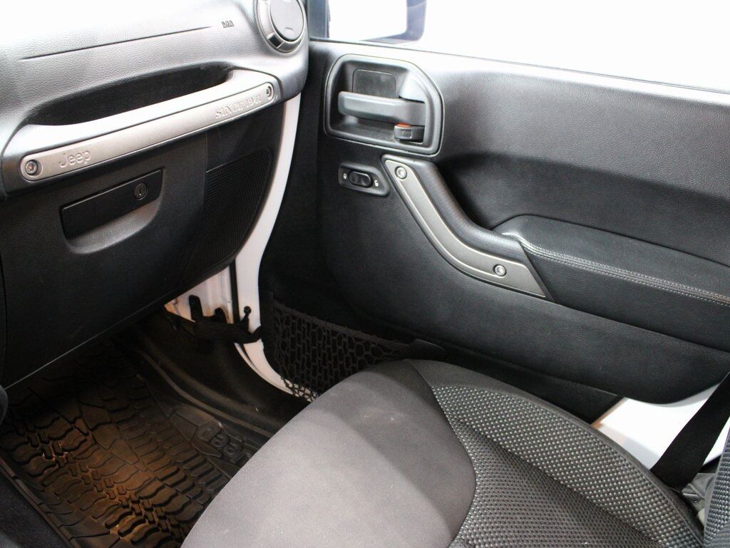 2016 Jeep Wrangler Unlimited Sport Fond du Lac WI