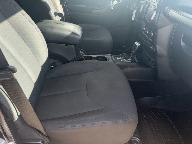 2016 Jeep Wrangler Unlimited Sport West Burlington IA