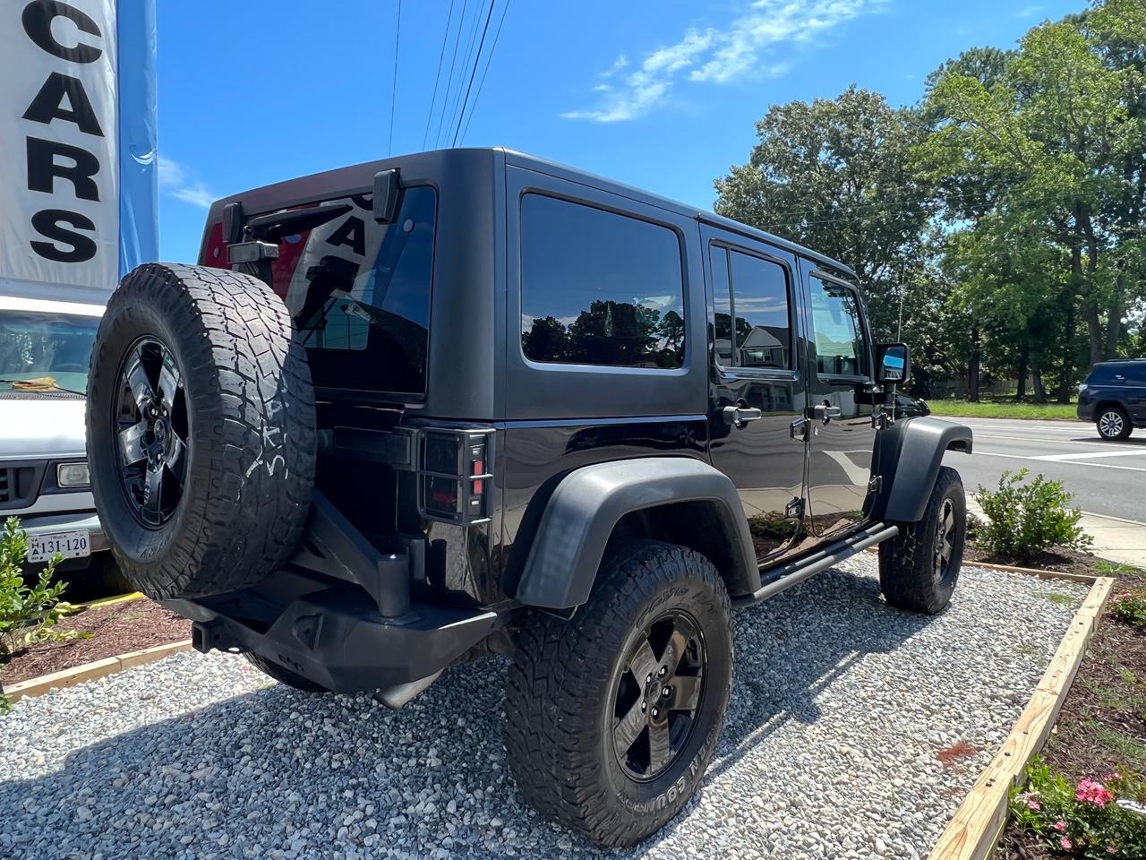 2016 Jeep WRANGLER UNLIMITED TOW PACKAGE, FENDER FLARES, BLUETOOTH