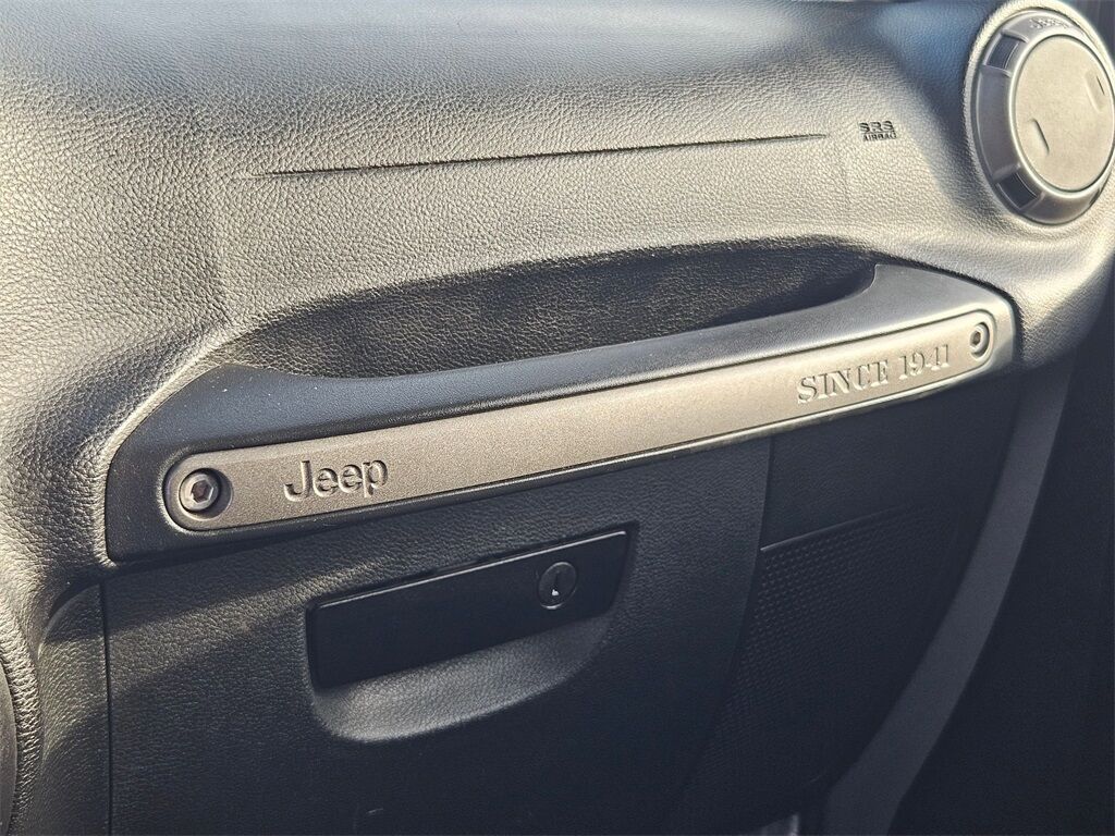 2016 Jeep Wrangler Unlimited Willys Gresham OR