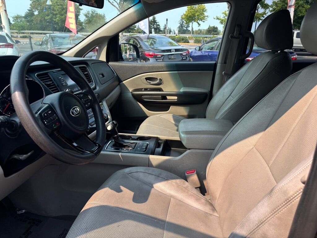 2016 KIA SEDONA LX Des Moines WA
