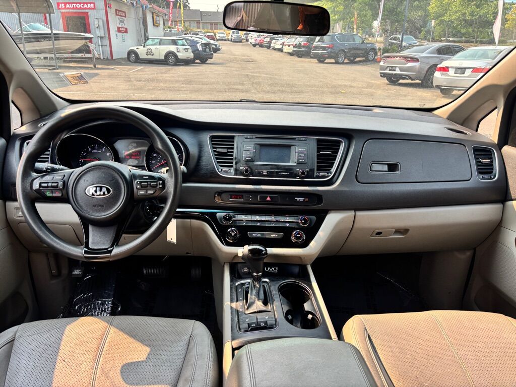 2016 KIA SEDONA LX Des Moines WA