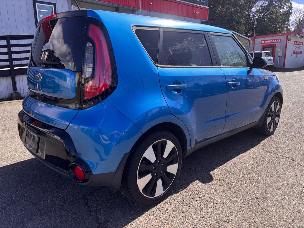 2016 KIA SOUL + Des Moines WA