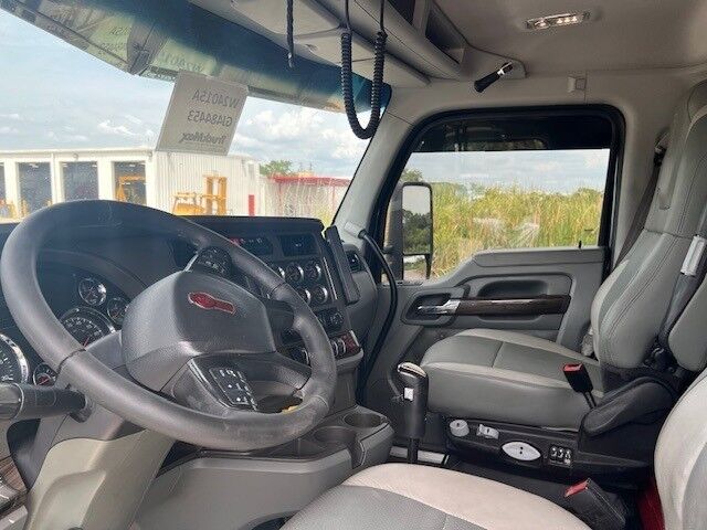 2016 Kenworth T880 Jerr-Dan 35 Ton Integrate Heavy Duty Wrecker Truck Tampa FL