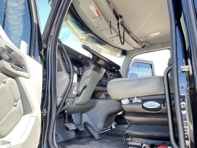 2016 Kenworth T880 Jerr-Dan 35 Ton Integrate Heavy Duty Wrecker Truck Tampa FL