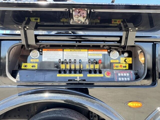 2016 Kenworth T880 Jerr-Dan 35 Ton Integrate Heavy Duty Wrecker Truck Tampa FL